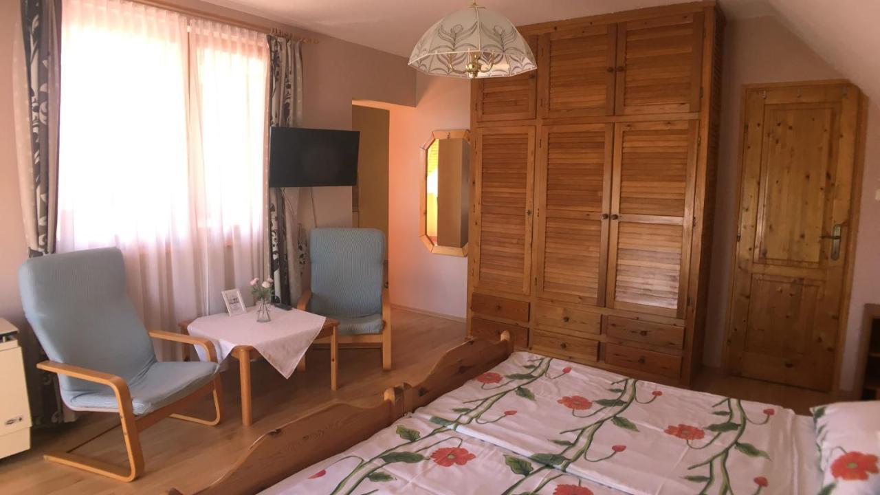 Hevizquelle Apartments Екстериор снимка