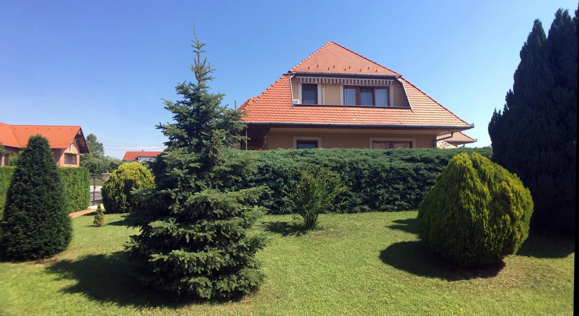 Hevizquelle Apartments Екстериор снимка