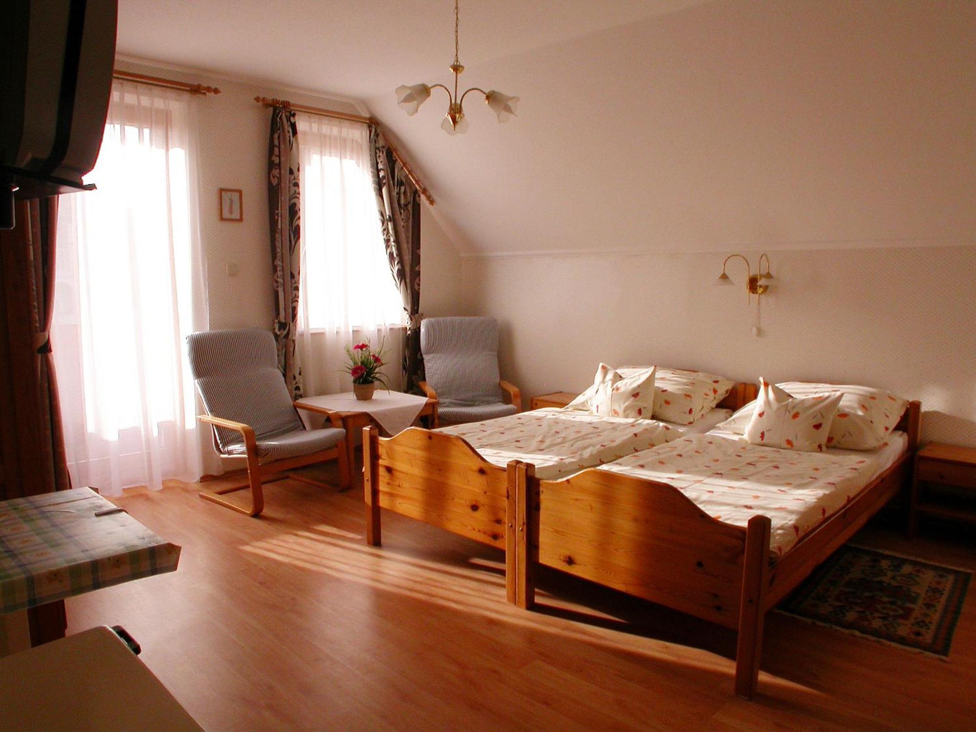 Hevizquelle Apartments Екстериор снимка