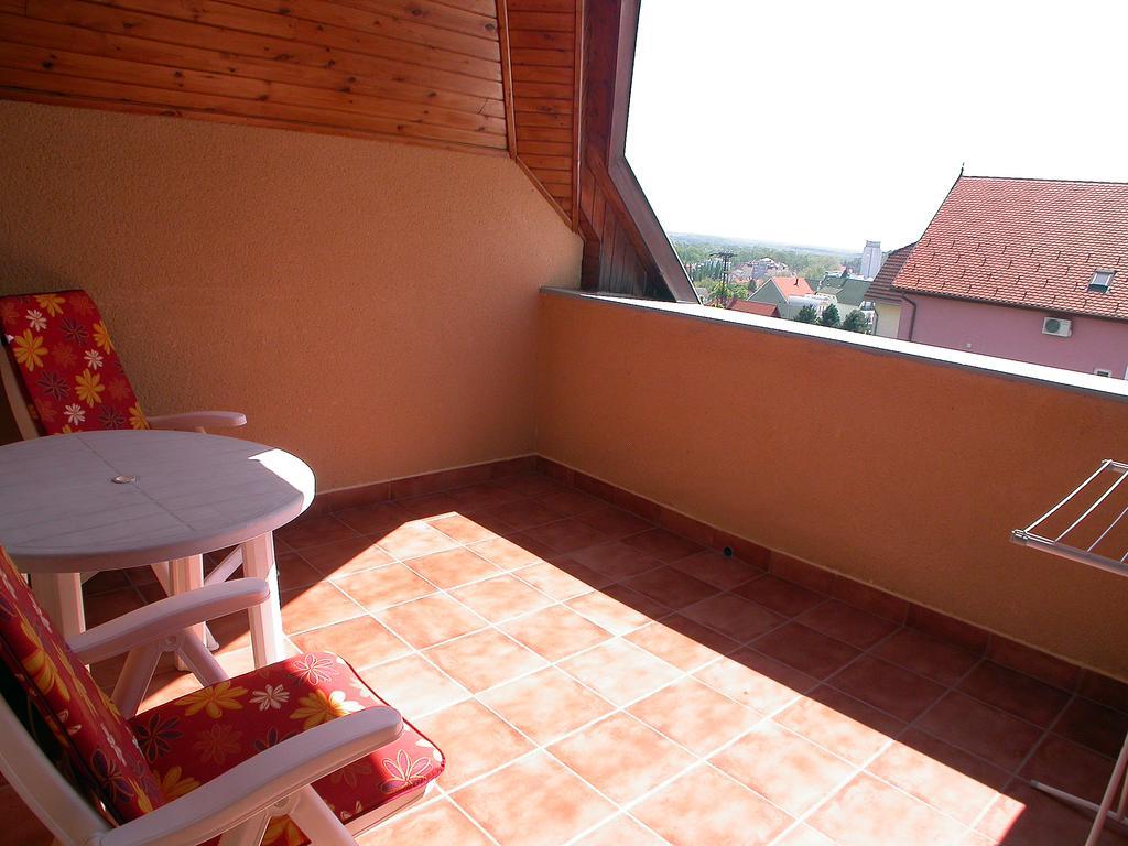 Hevizquelle Apartments Екстериор снимка