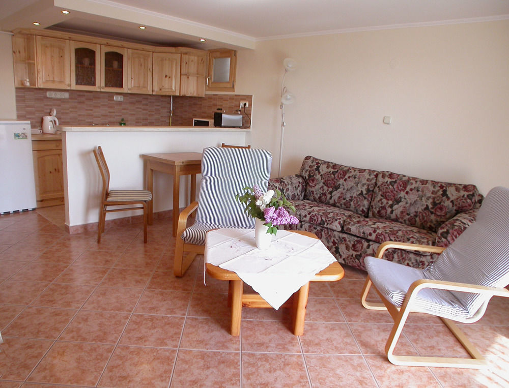 Hevizquelle Apartments Екстериор снимка
